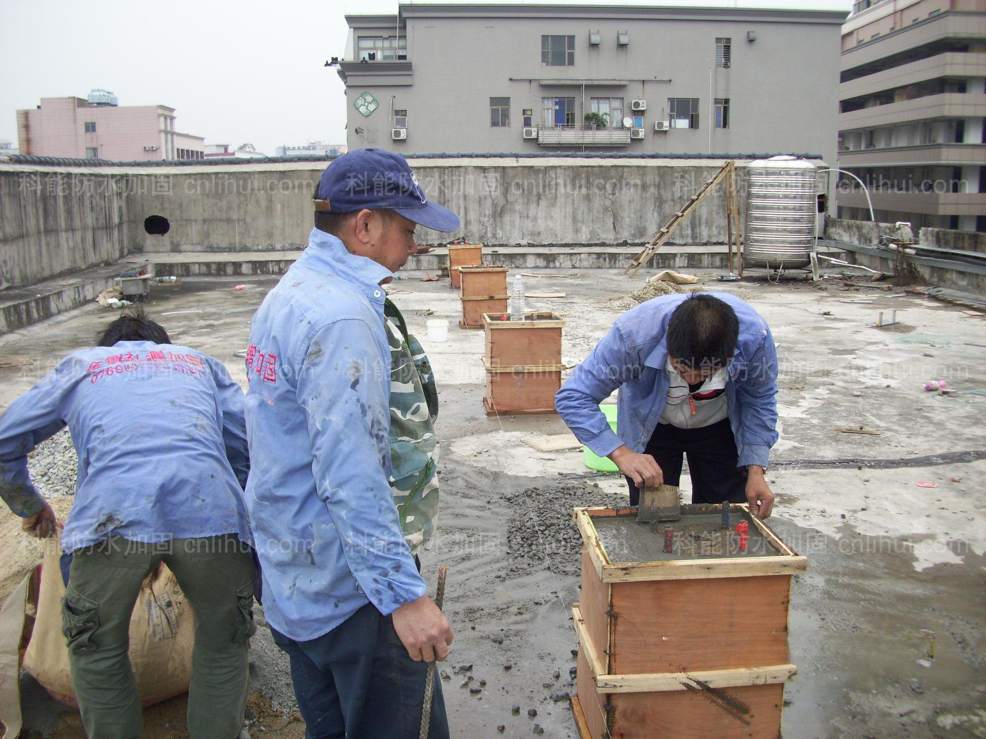 珠海基础柱加大截面加固施工
